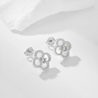 [Elitejewels]Four-Leaf Clover Flower Shape Exquisite Earrings