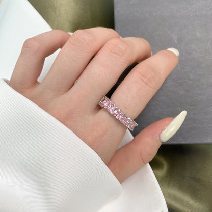 [Elitejewels]Elegant Princess Cut Tennis Ring