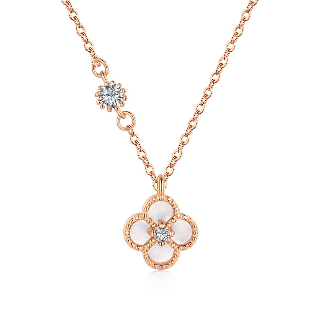 [Elitejewels]Delicate Flower Shape Necklace