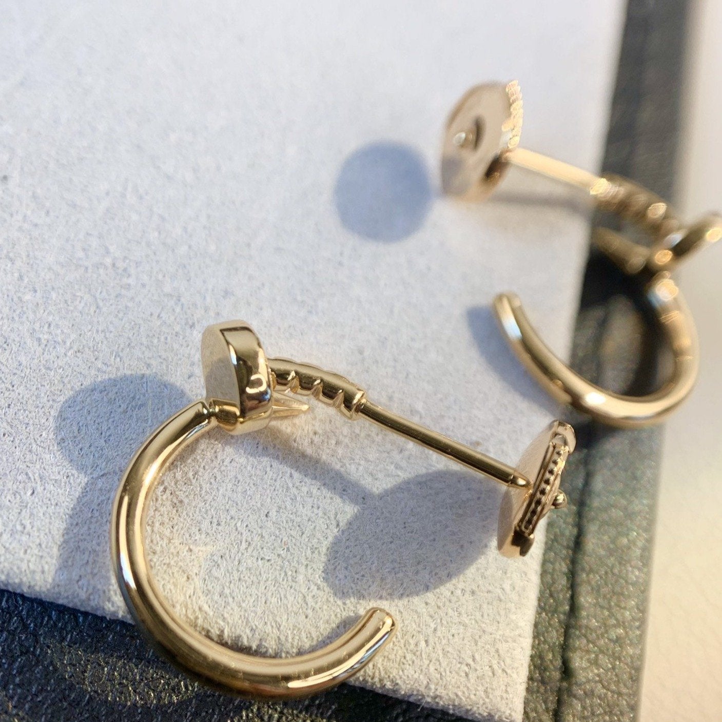 [Elitejewels]JUSTE イヤリング ピンクゴールド