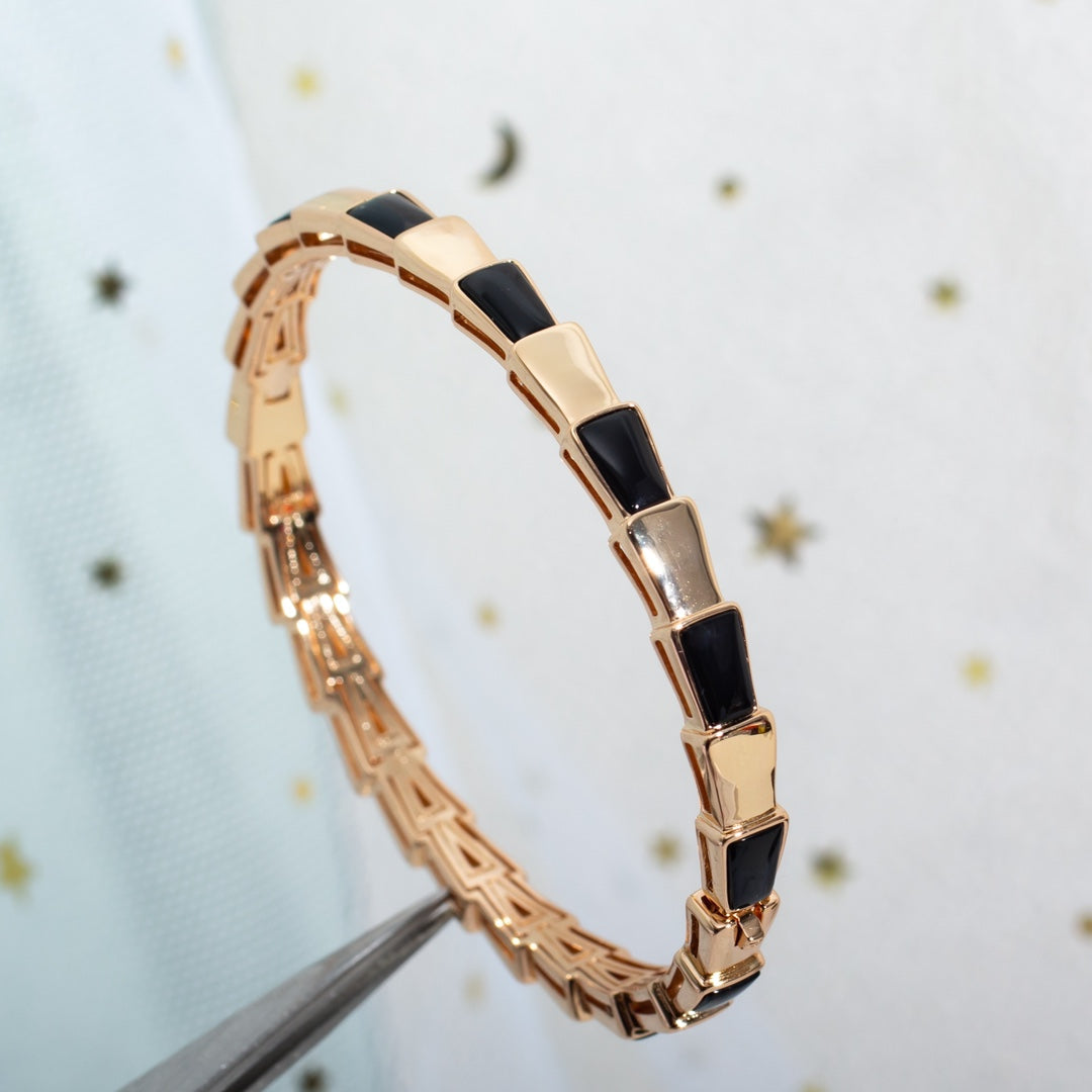 [Elitejewels]SERPENTI BRACELET PINK GOLD ONYX