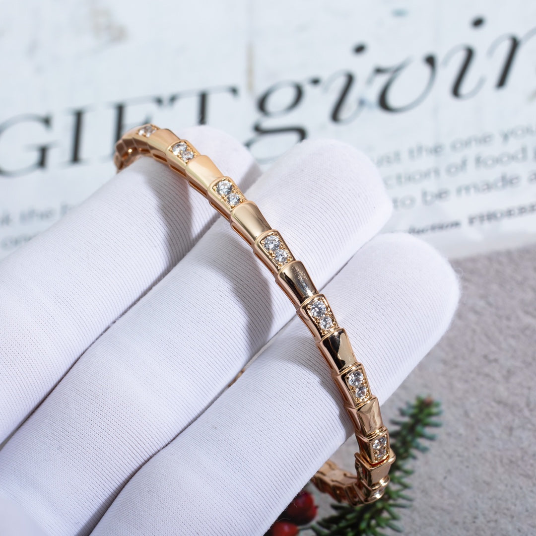 [Elitejewels]SERPENTI SMALL BRACELET PINK GOLD DIAMOND