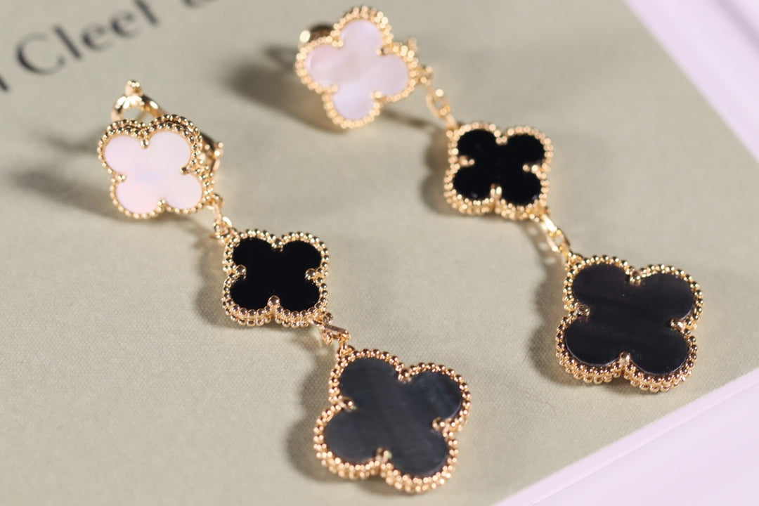 [Elitejewels]CLOVER EARRINGS GOLD ONYX MOP 3 MOTIF