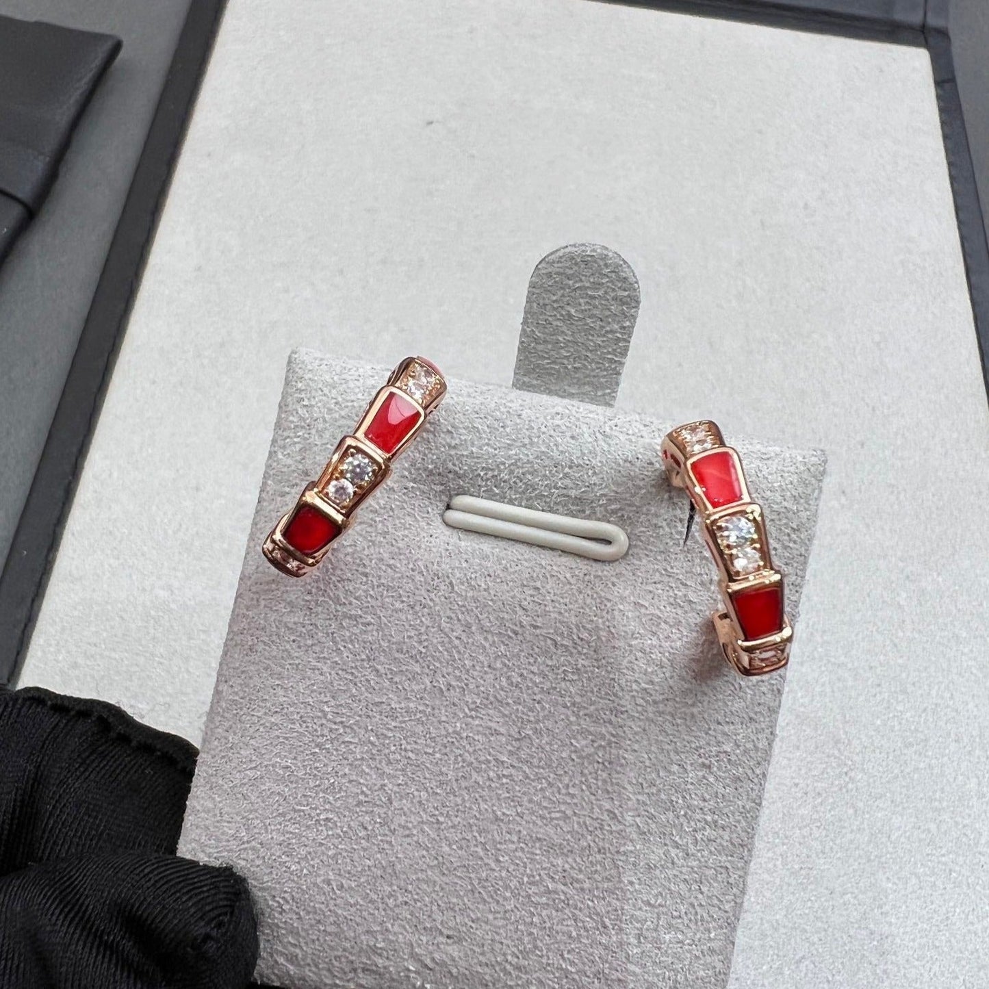 [Elitejewels]SERPENTI CARNELIAN PINK GOLD EARRINGS