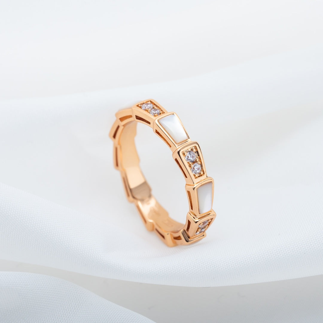 [Elitejewels]SERPENTI RING ROTGOLD DIAMANT MOP 3MM