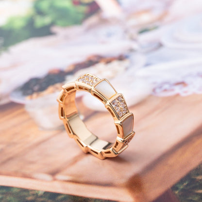 [Elitejewels]SERPENTI RING ROTGOLD MIT DIAMANTEN 4MM