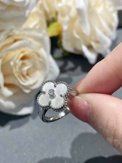 [Elitejewels]CLOVER SILVER MOP DIAMOND RING