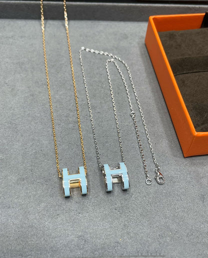 [Elitejewels]POP H SKY BLUE NECKLACE