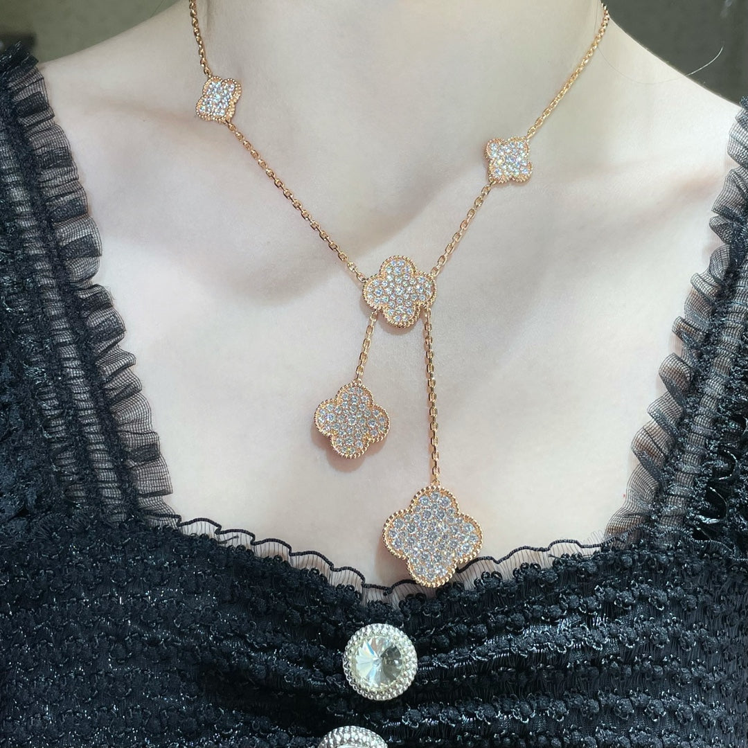 [Elitejewels]クローバー 6モチーフ ダイヤモンド パヴェネックレス