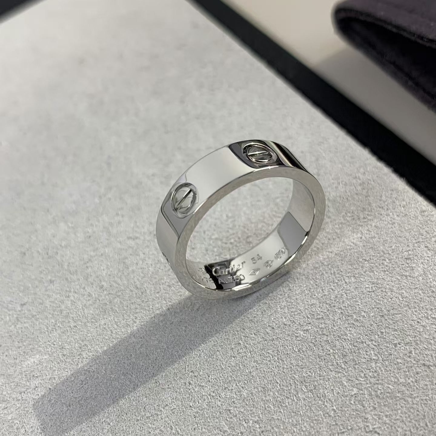 [Elitejewels]ラブリング 5.5MM ダイヤモンドなし