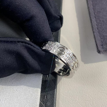 [Elitejewels] LIEBESRING 5,5 MM MIT DIAMANTEN GEPAPERT