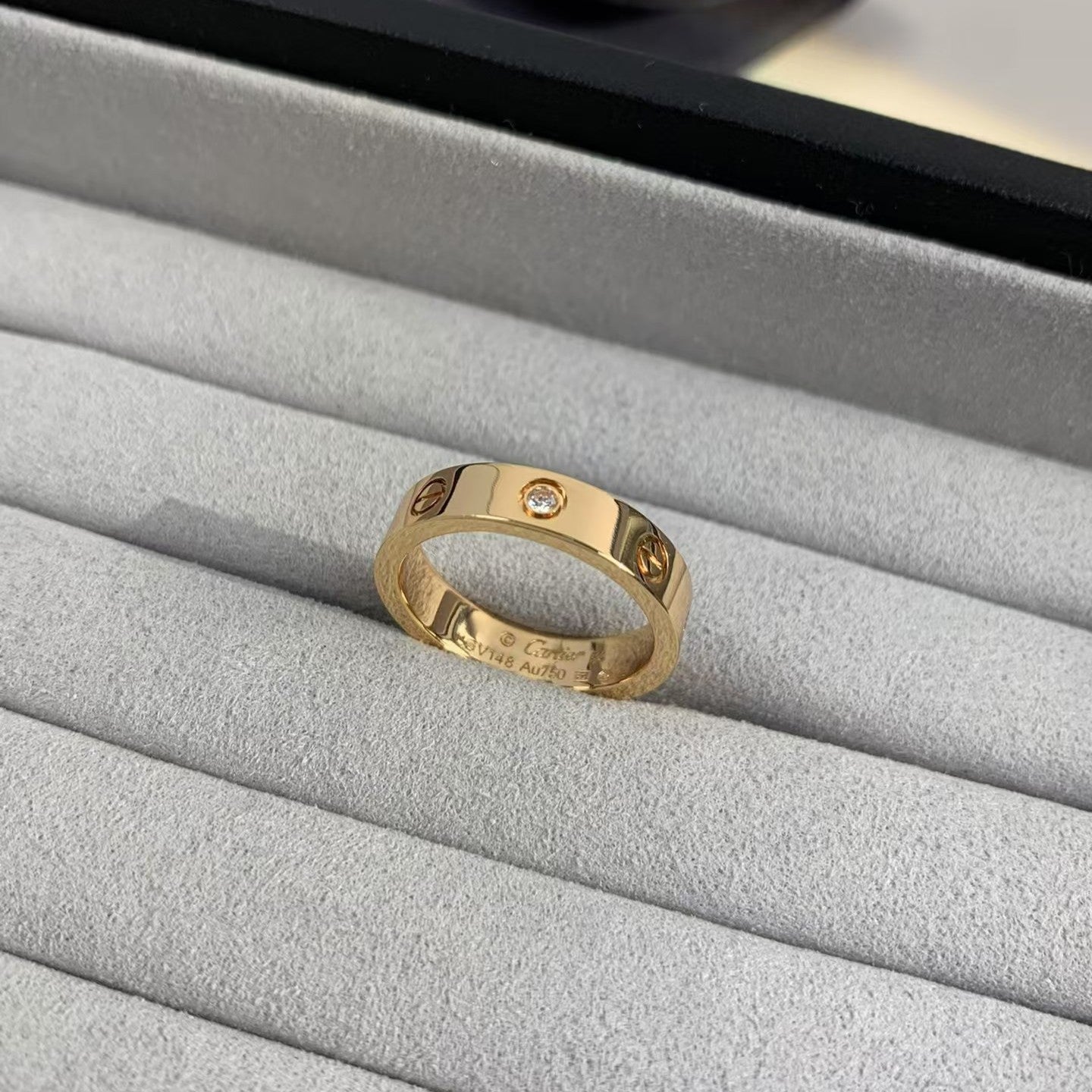 [Elitejewels] LIEBESRING 4MM 1 DIAMANT ROSGOLD