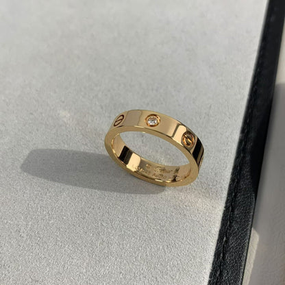 [Elitejewels] LIEBESRING 4MM 1 DIAMANT ROSGOLD