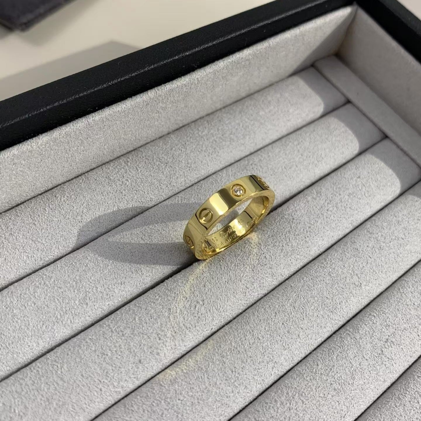 [Elitejewels]ラブリング 4MM 1ダイヤモンド ゴールド