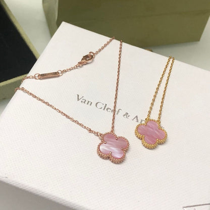 [Elitejewels]CLOVER 15MM ROSA PERLMUTT-EINZELNE BLUMENKETTE