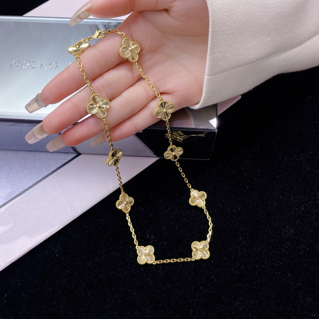 [Elitejewels]CLOVER 10 MOTIFS LASER NECKLACE