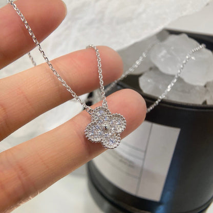 [Elitejewels]CLOVER 15MM DIAMOND SINGLE FLOWER NECKLACE