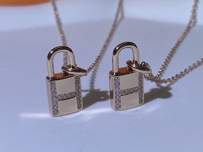 [Elitejewels]HM アドバンスド ニッチ ロック ヘッド ネックレス ダイヤモンド