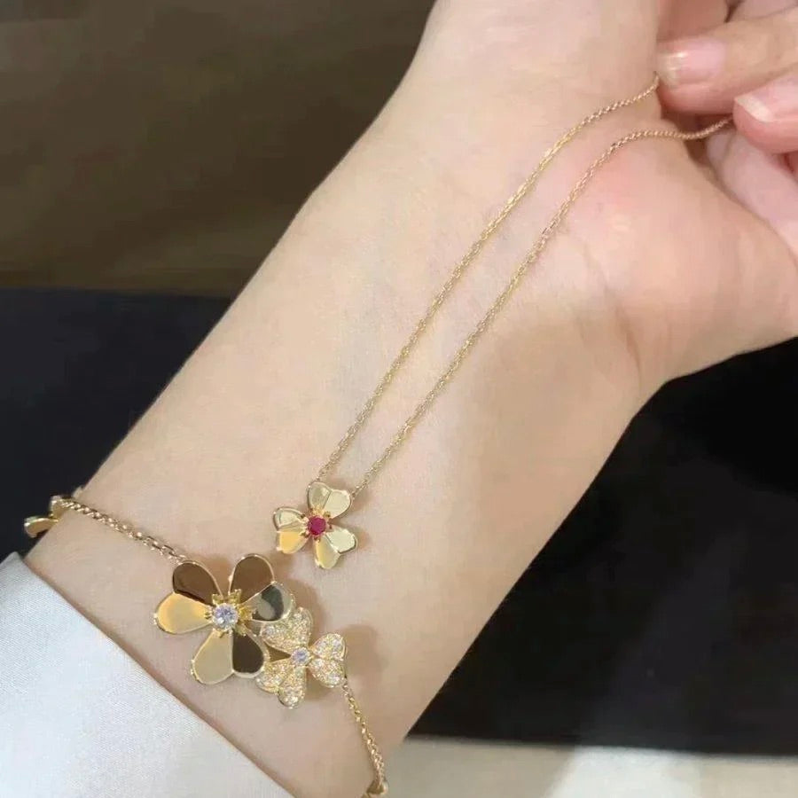 [Elitejewels]FRIVOLE GOLD FLOWER NECKLACE