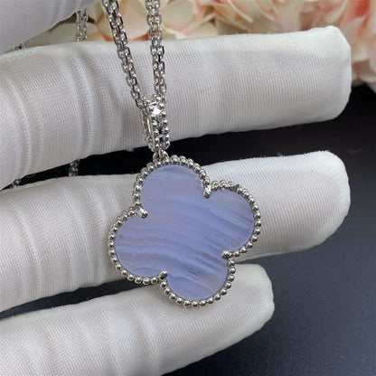 [Elitejewels]CLOVER SILVER CHALCEDONY BIG CLOVER NECKLACE