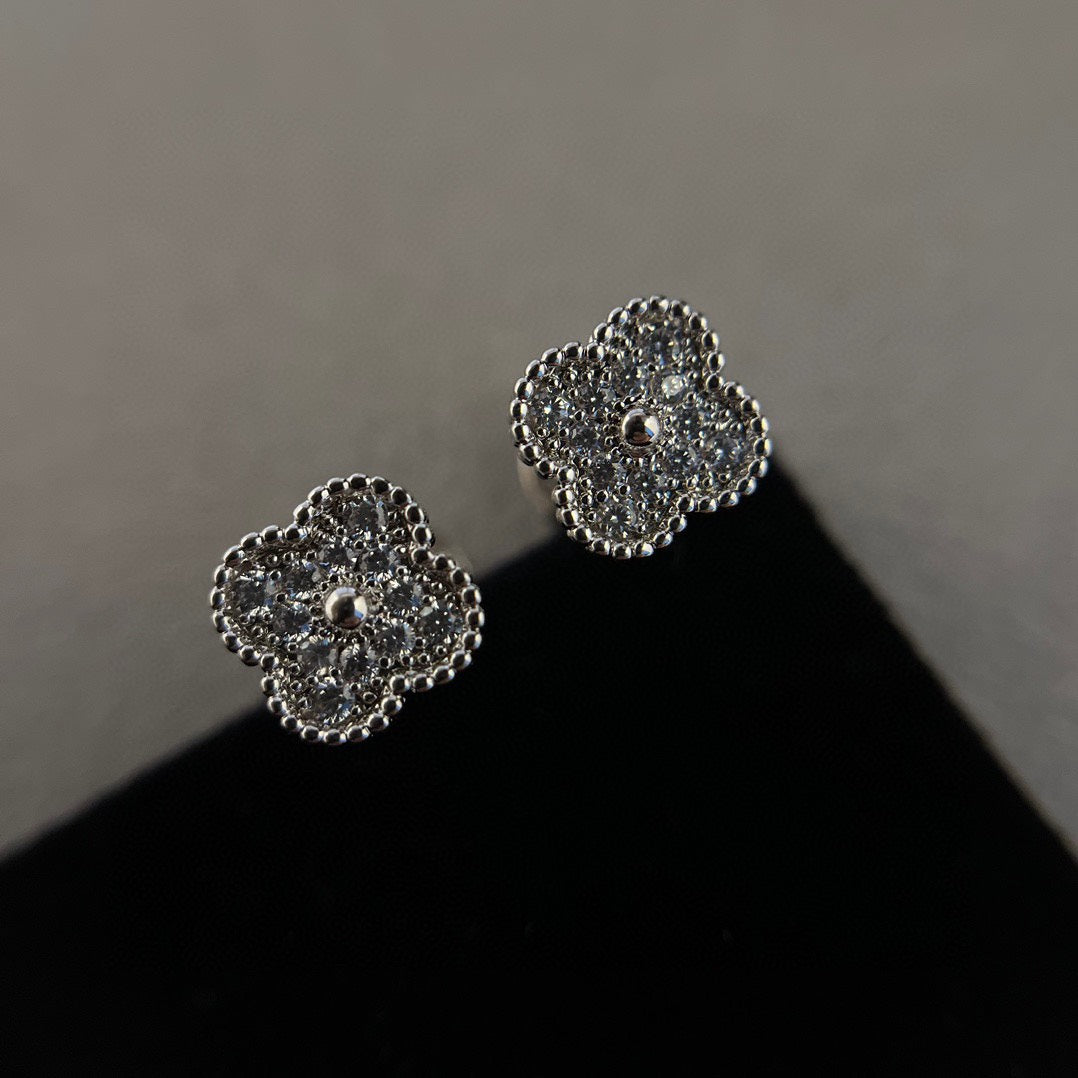 [Elitejewels]CLOVER MINI DIAMANT-OHRSTECKER